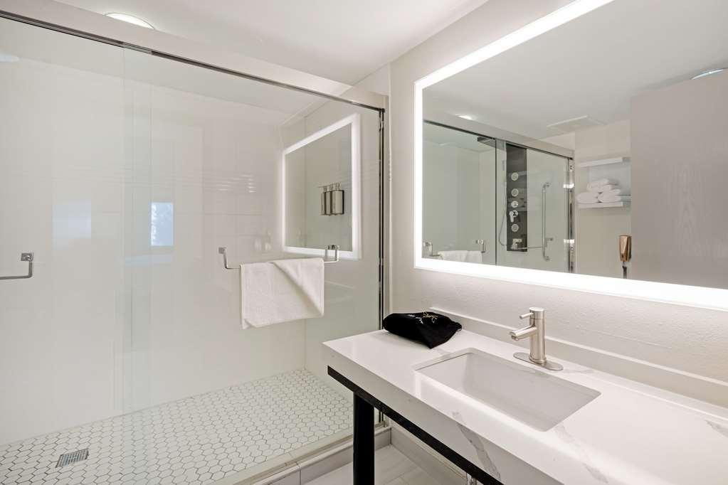 The Lux Hotel & Conference Center, Ascend Hotel Collection Waterloo Camera foto